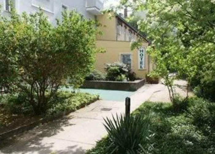 Bornholmer Hof Im Prenzlauer Berg Otel 3*