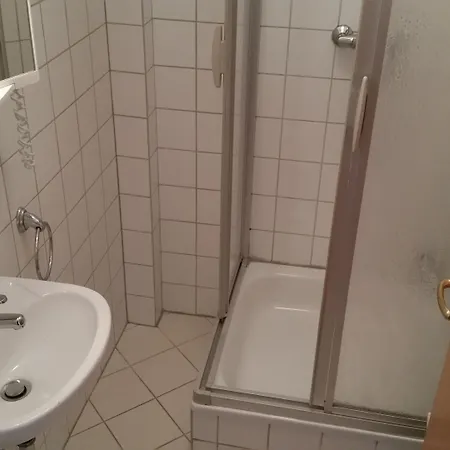 Hotell Bornholmer Hof Im Prenzlauer Berg 3*