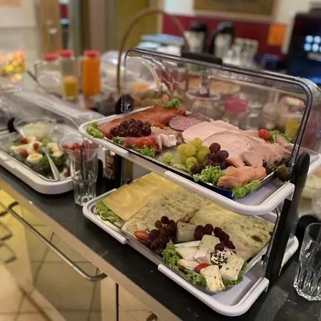 伯恩霍尔默霍夫普伦茨劳贝格酒店 柏林