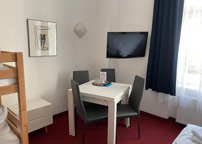 Bornholmer Hof Im Prenzlauer Berg 3* Berlino
